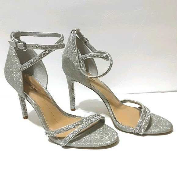 Gianni Bini Maycie Rhinestone Cross-Strap Sandals US 10 - Picture 2 of 9